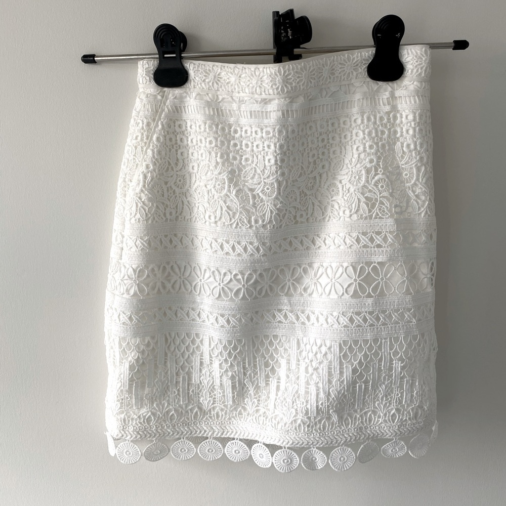 Ever New Lace pencil mini skirt 00